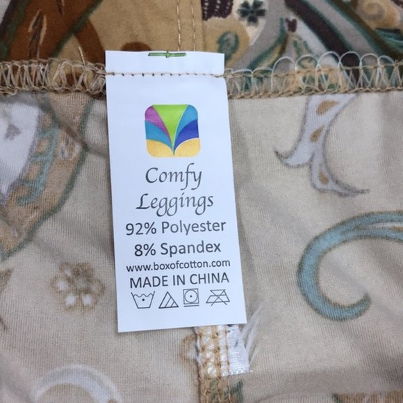 COMFY LEGGINGS Ultra Soft Printed Brushed Capri-Full Length - Picture 9 of 9